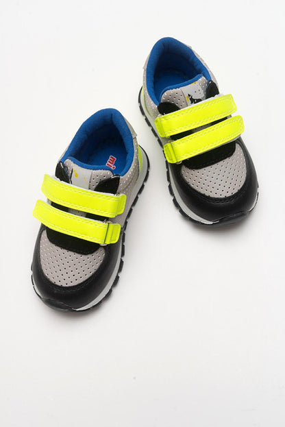 Boy's Gray healthy Supported Children's Sports Shoes