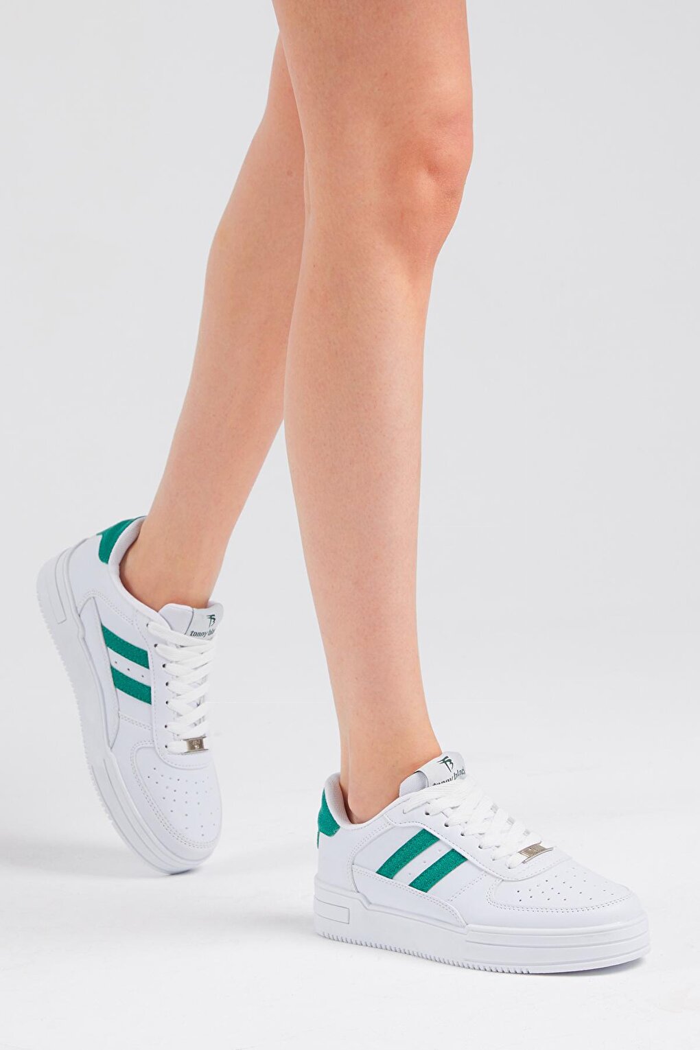 Unisex White Green Side Striped Lace-up Comfortable Mold Sneaker