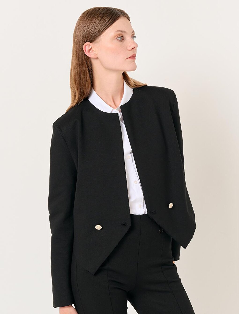 Black Open Collar Long Sleeve Crop Blazer Jacket