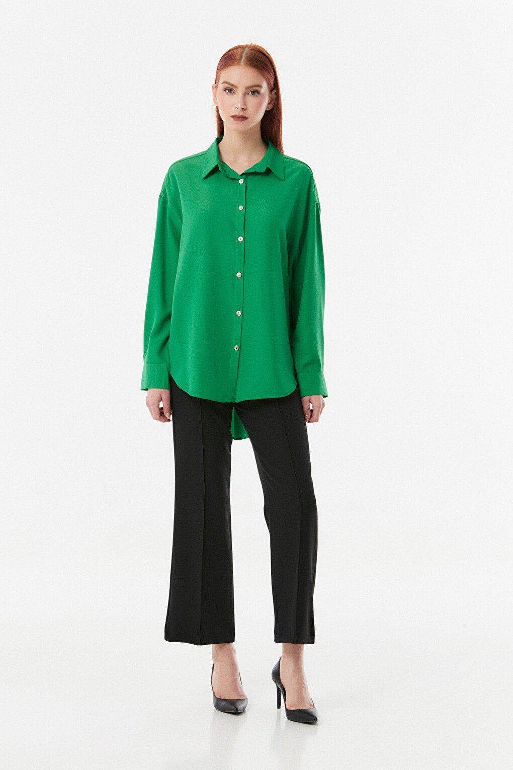 Basic Oversize Shirt with Buttons on the Back