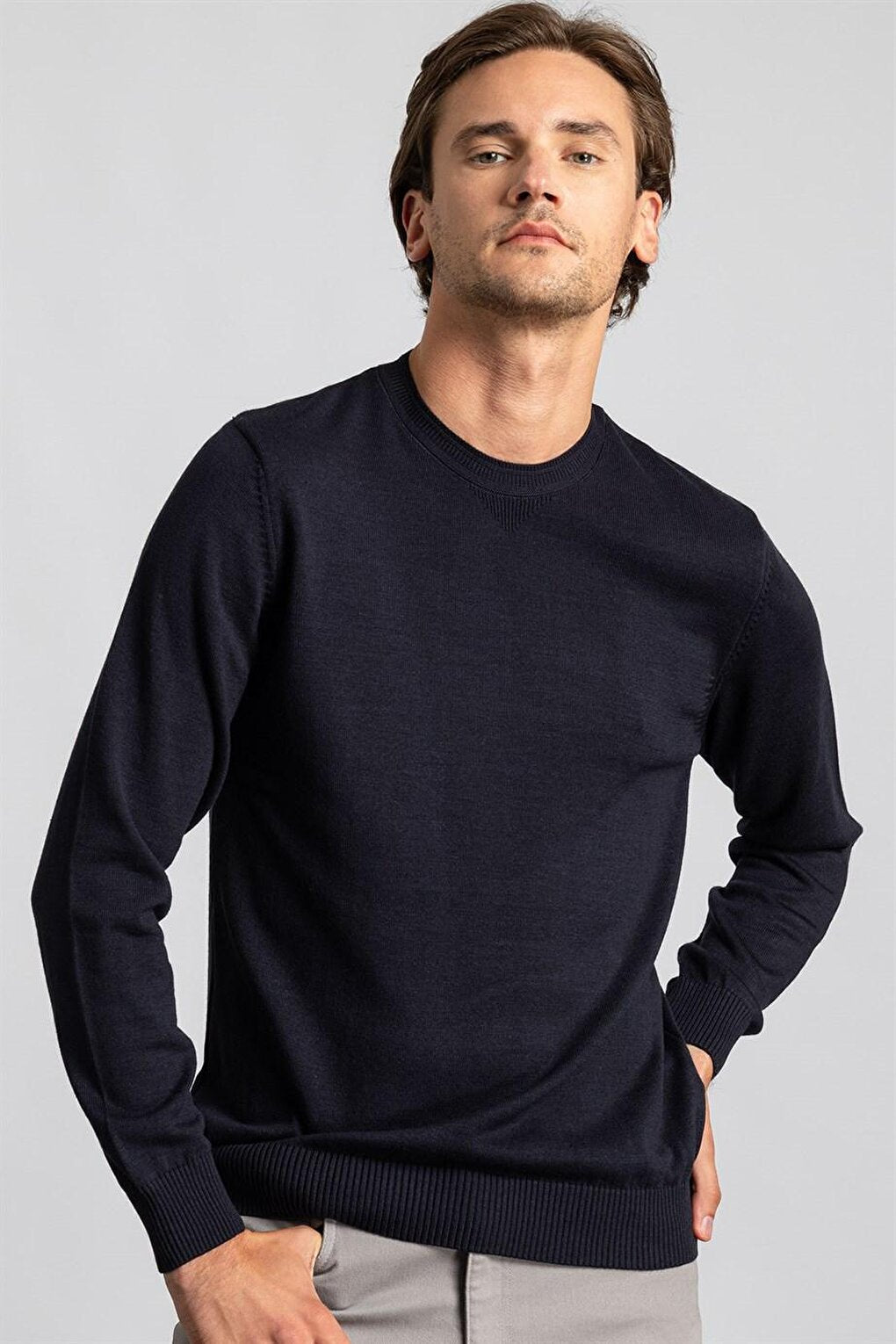 Slim Fit Crew Neck Men's Navy Blue Sweater