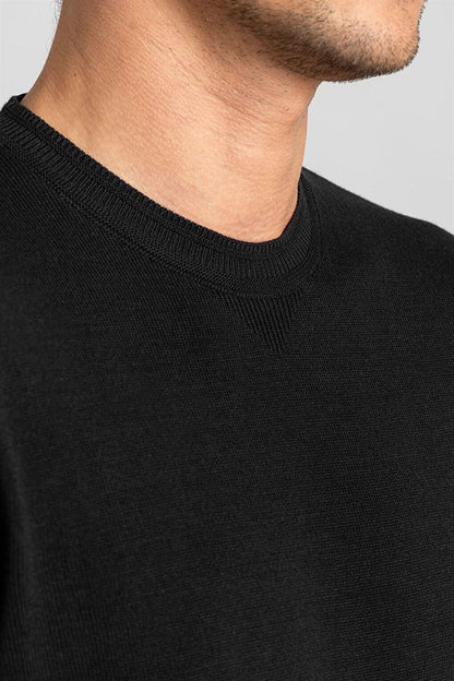 Slim Fit Crew Neck Men's Black Sweater