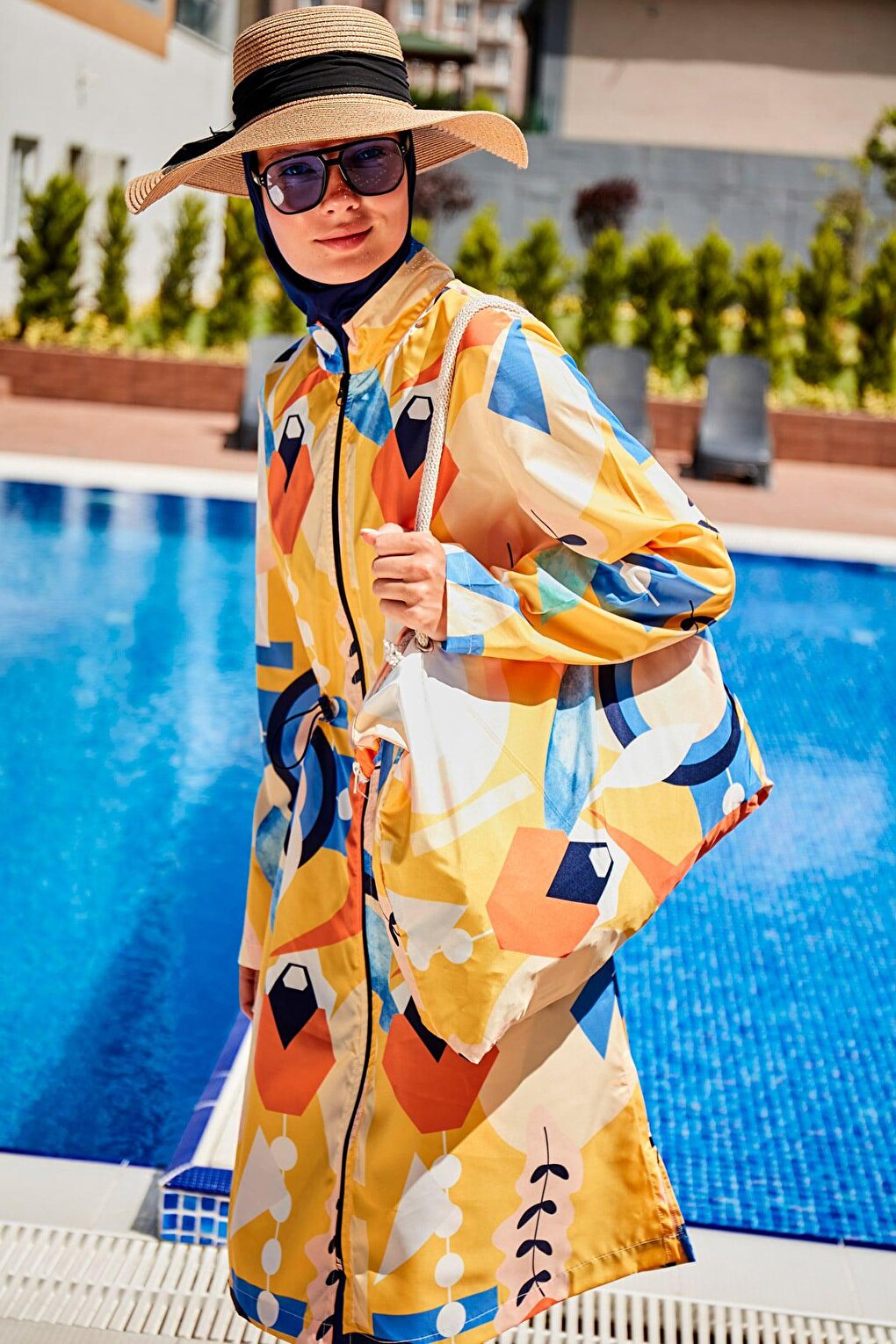 Patterned Fully Covered Hijab Swimsuit R2313