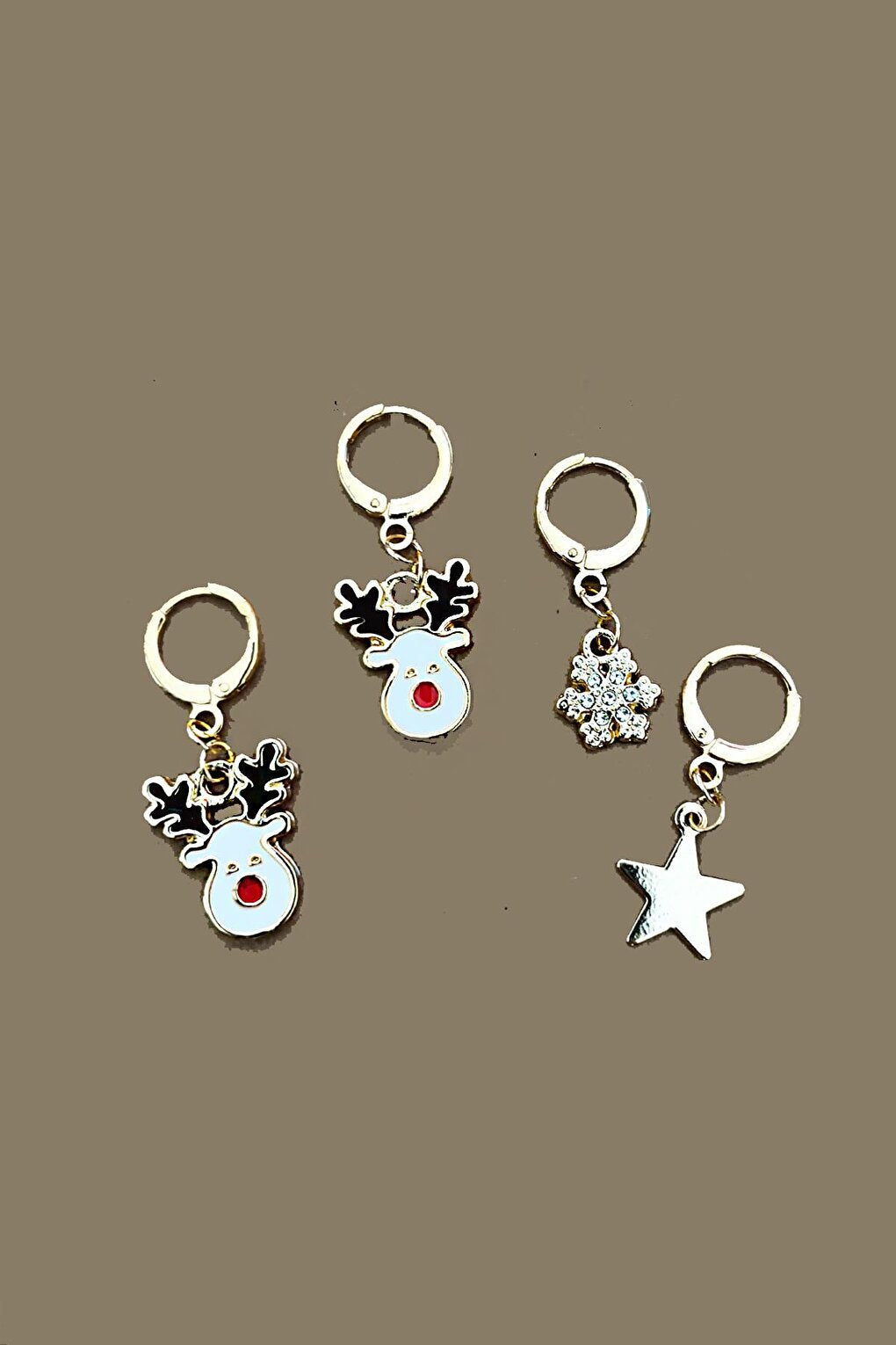 New Year Figured Lapland Earring Set 4 Pack