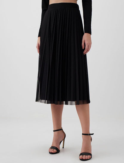 Black Normal Waist Pleated Mesh Midi Skirt