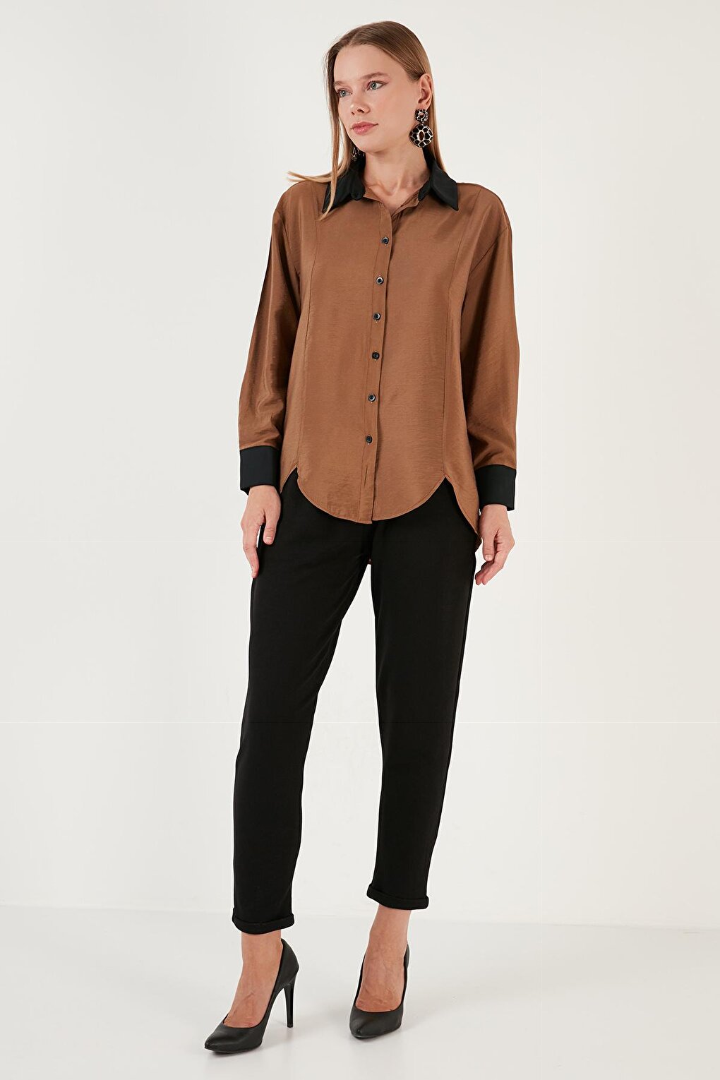 Asymmetric Cut Oversize Fit Woven Shirt 611GO0178