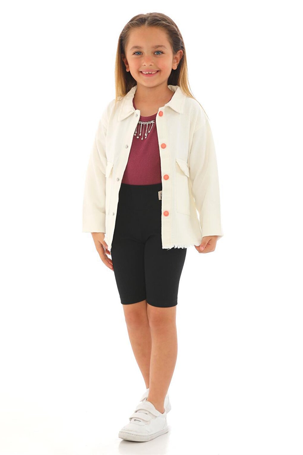 Girl's White Colored Pocket Buttoned Jacket