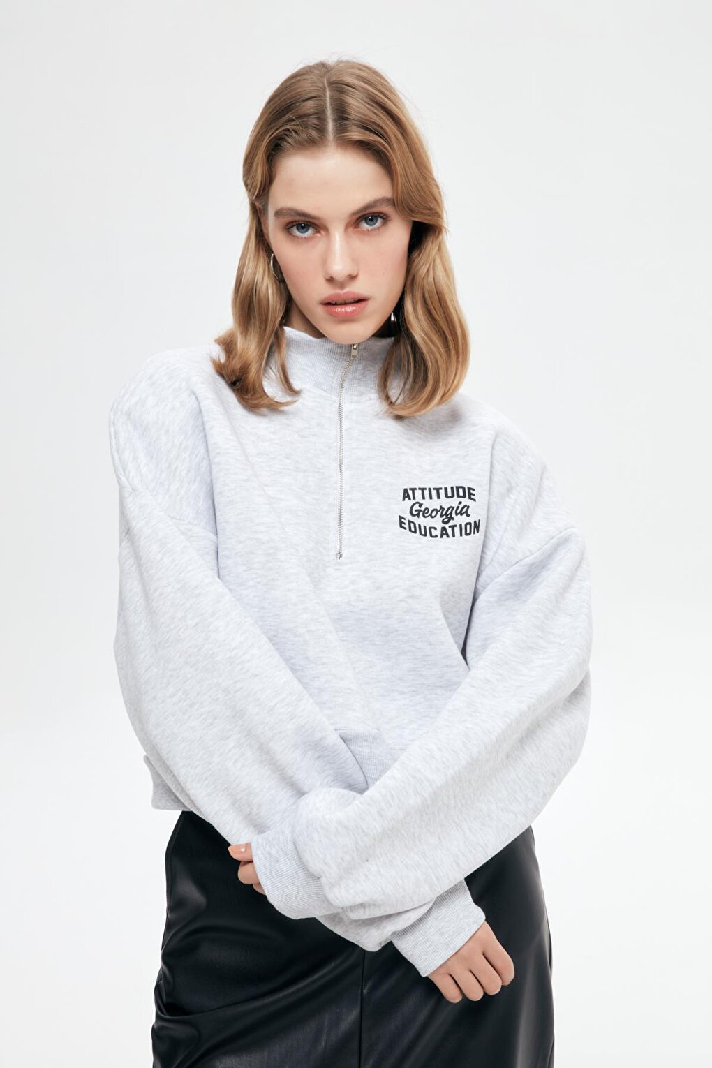 Crop Sweatshirt Gray with Text Printed on the Back