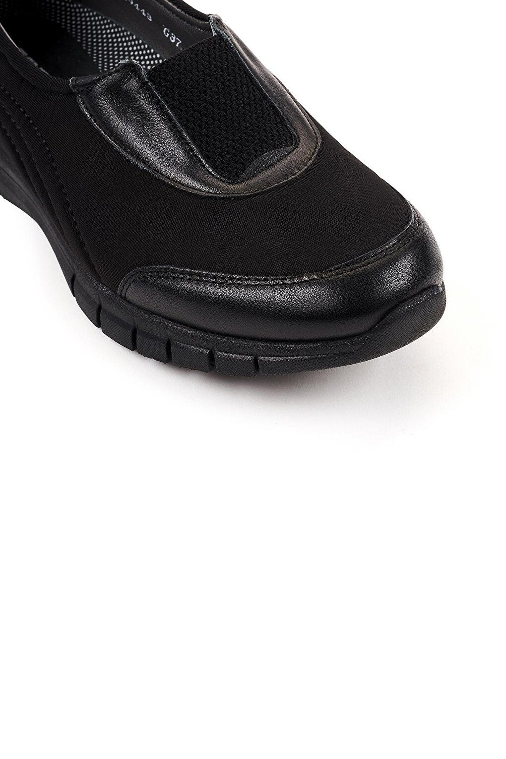 29443-G Comfort Women Shoes Black