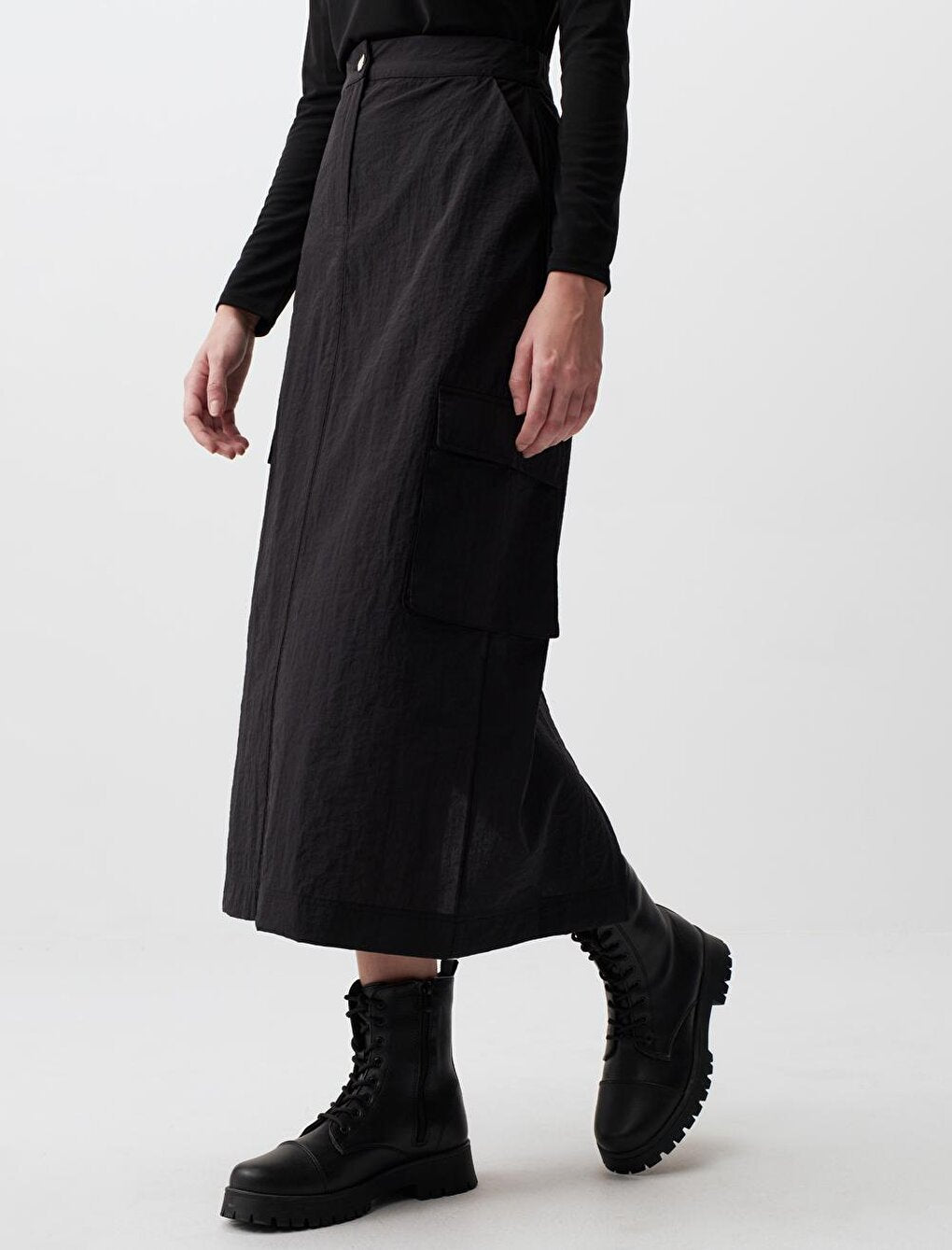 Black High Waist Cargo Midi Skirt