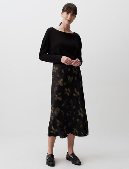 Black High Waist Patterned Stylish Midi Satin Skirt