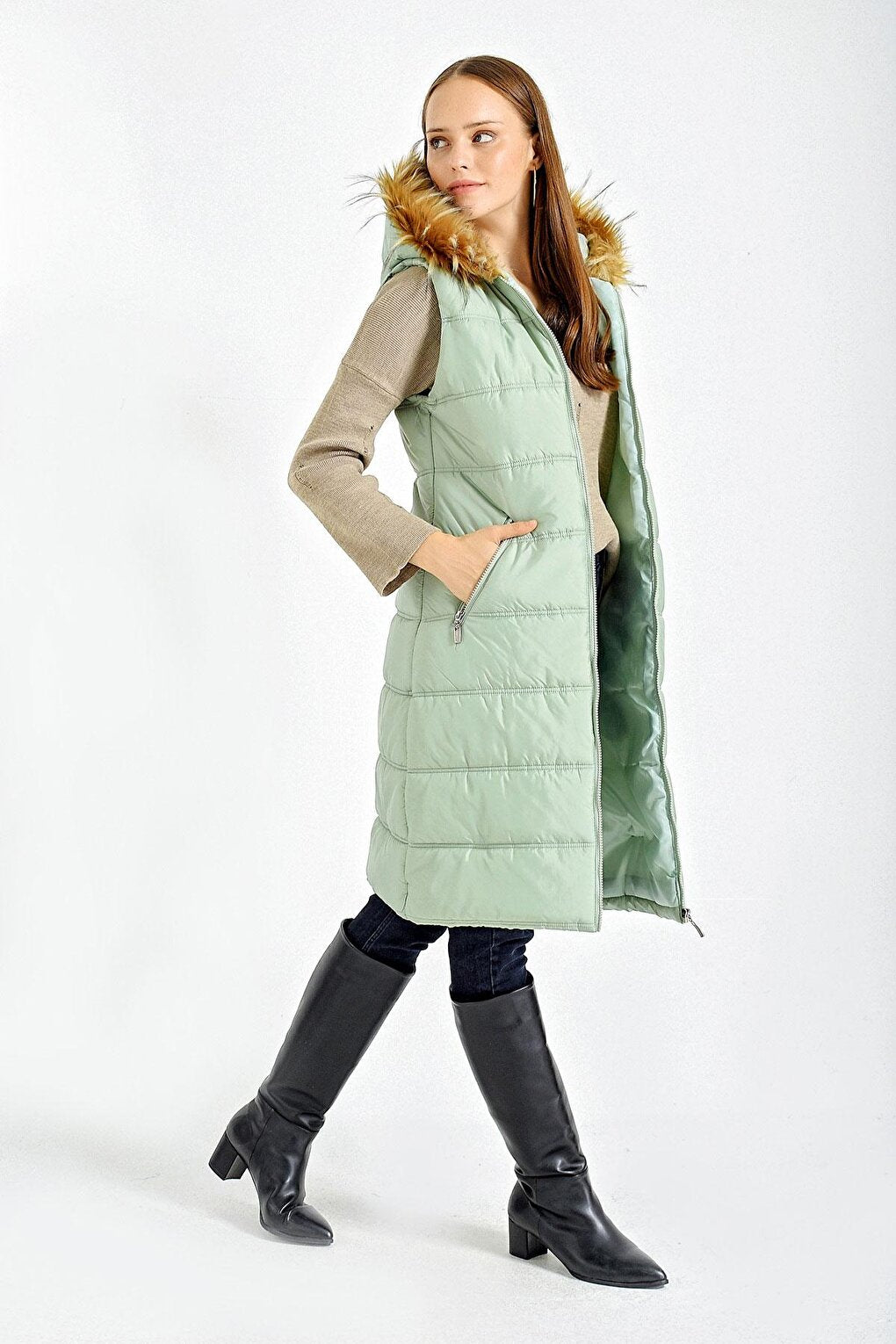 10233 Hooded Fur Puffer Vest - Mint