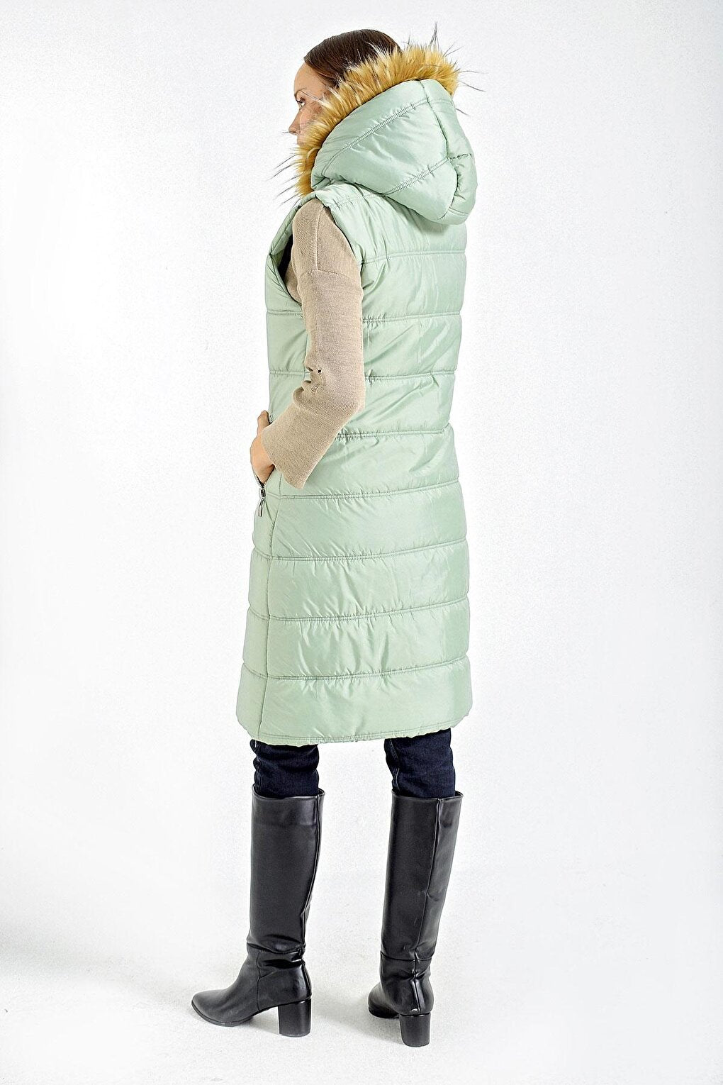 10233 Hooded Fur Puffer Vest - Mint