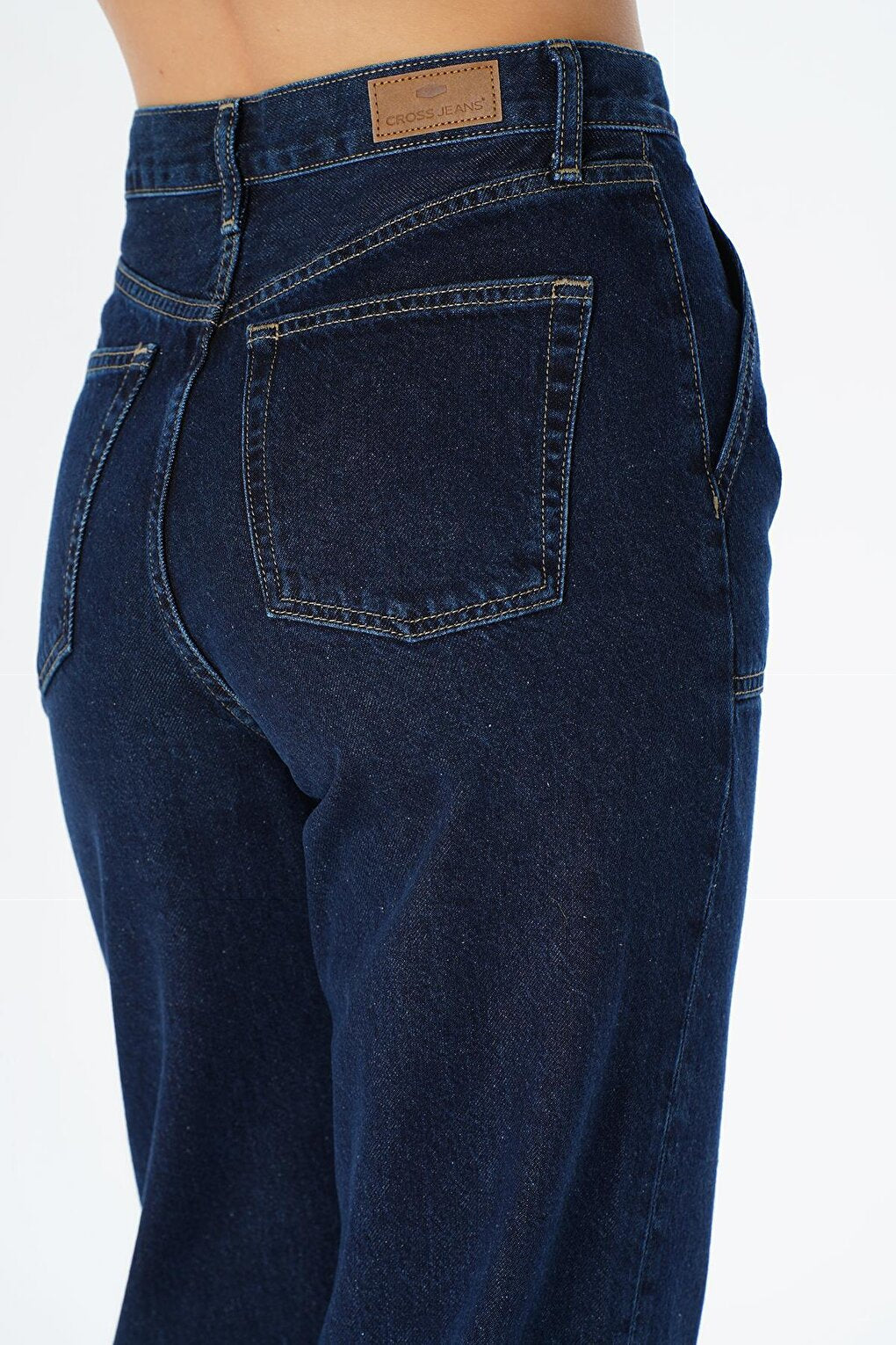 Diana Dark Blue Applique Pocket Detailed High Waist Dad Straight Fit Zippered Jean Trousers C 4517-063