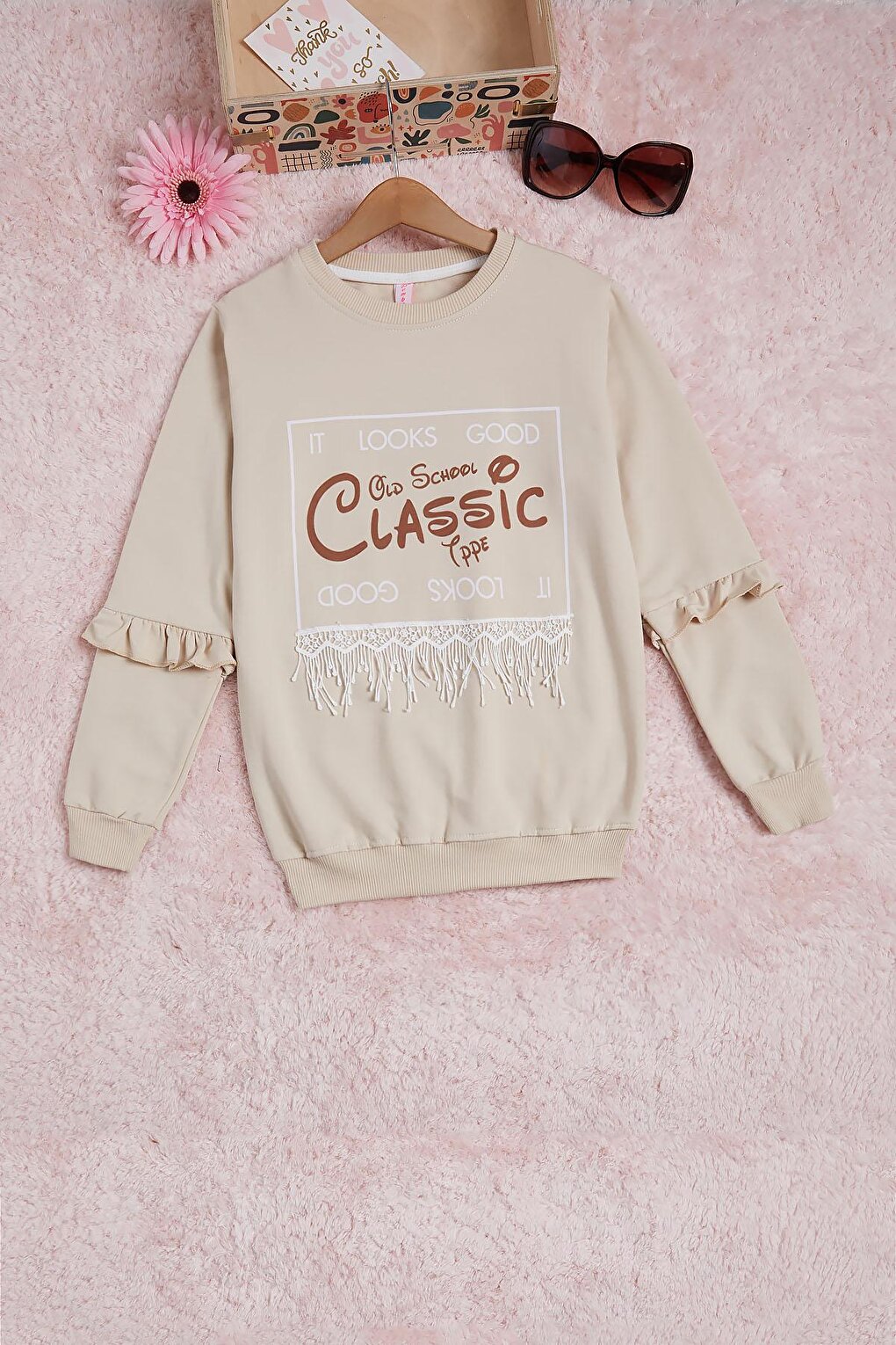 Cream Text Printed Tasseled Girl's Sweatshirt 16310