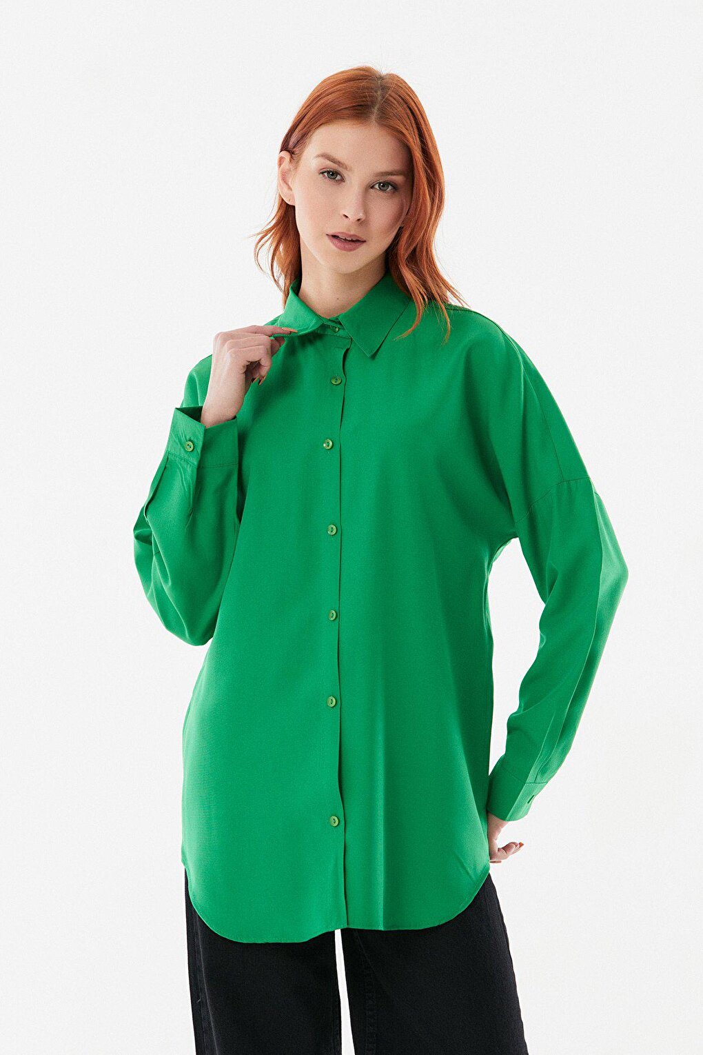 Oversize Shirt with Pleated Back