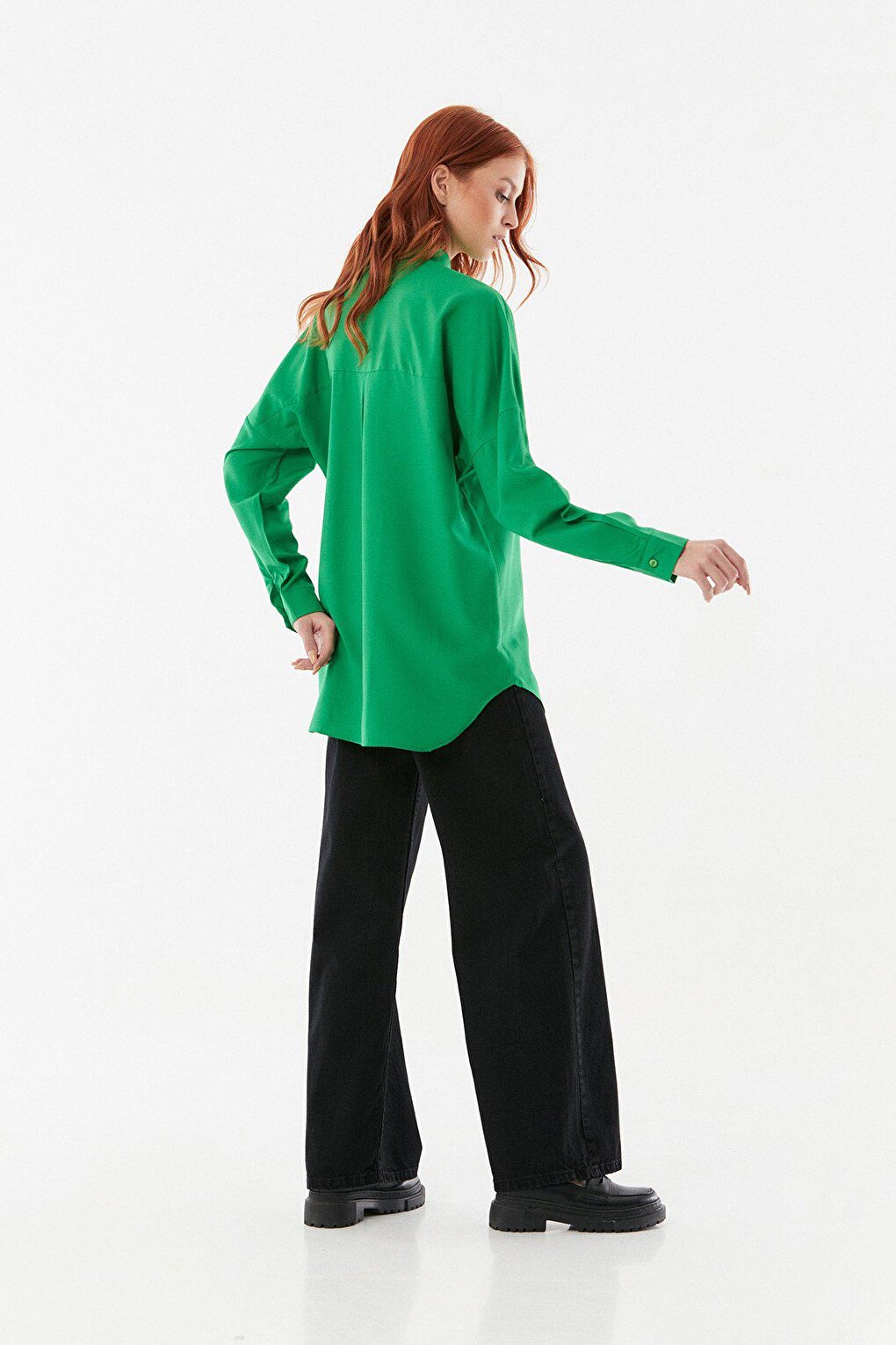 Oversize Shirt with Pleated Back