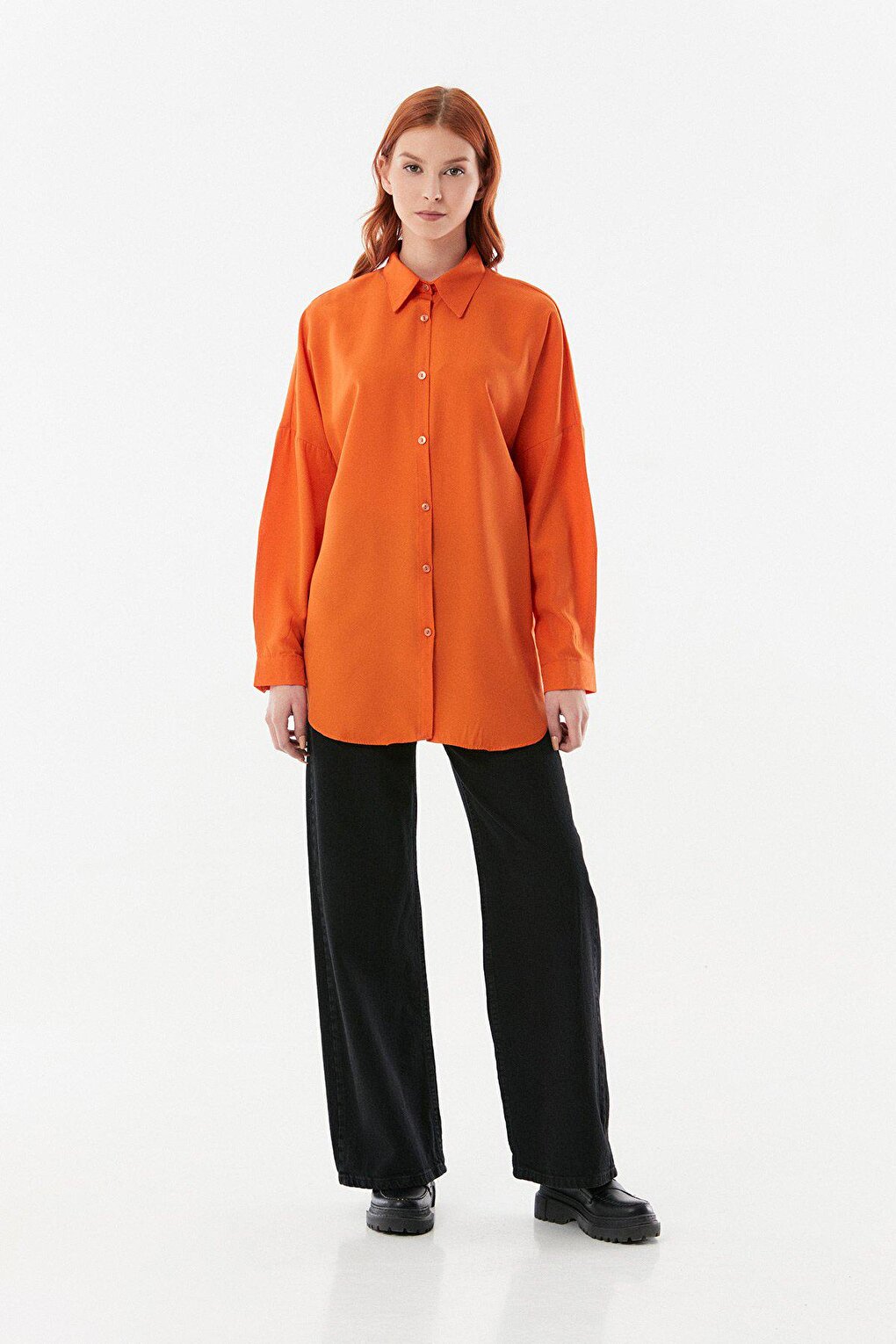 Oversize Shirt with Pleated Back