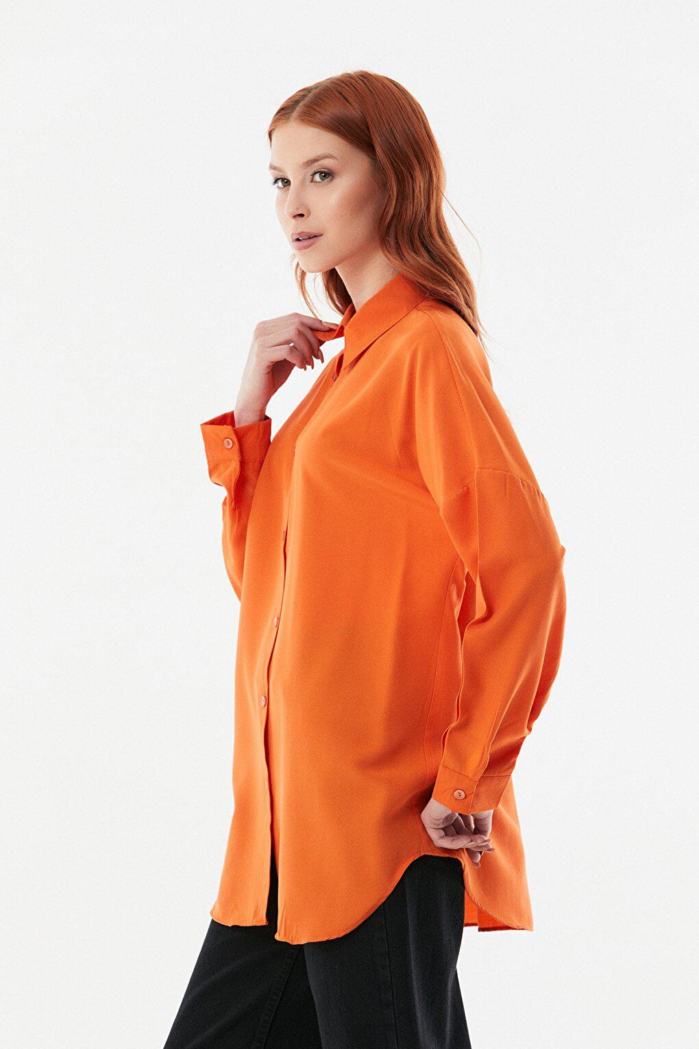 Oversize Shirt with Pleated Back