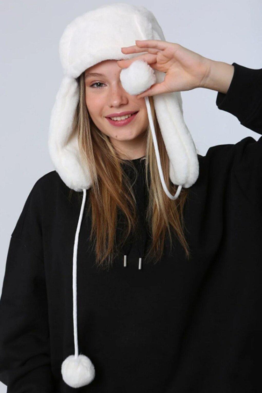 Soft Textured Eared Pompom Plush Women's Hat Ecru