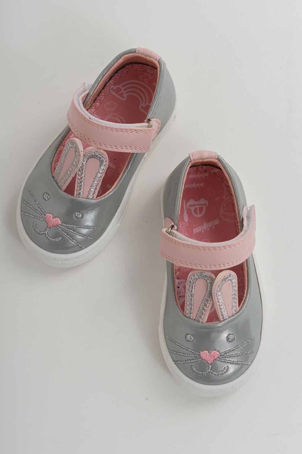 Girl's Gray healthy Supported Rabbit Flats