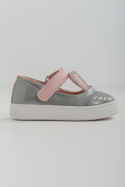 Girl's Gray healthy Supported Rabbit Flats