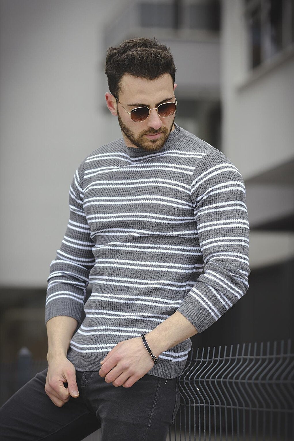 Striped Slim Fit Body Crew Neck Men's Knitwear Sweater