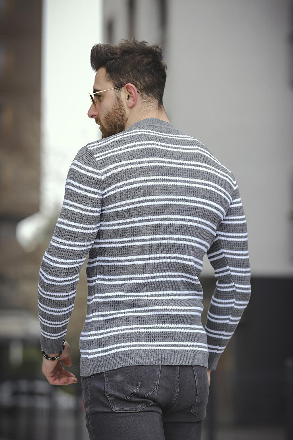 Striped Slim Fit Body Crew Neck Men's Knitwear Sweater