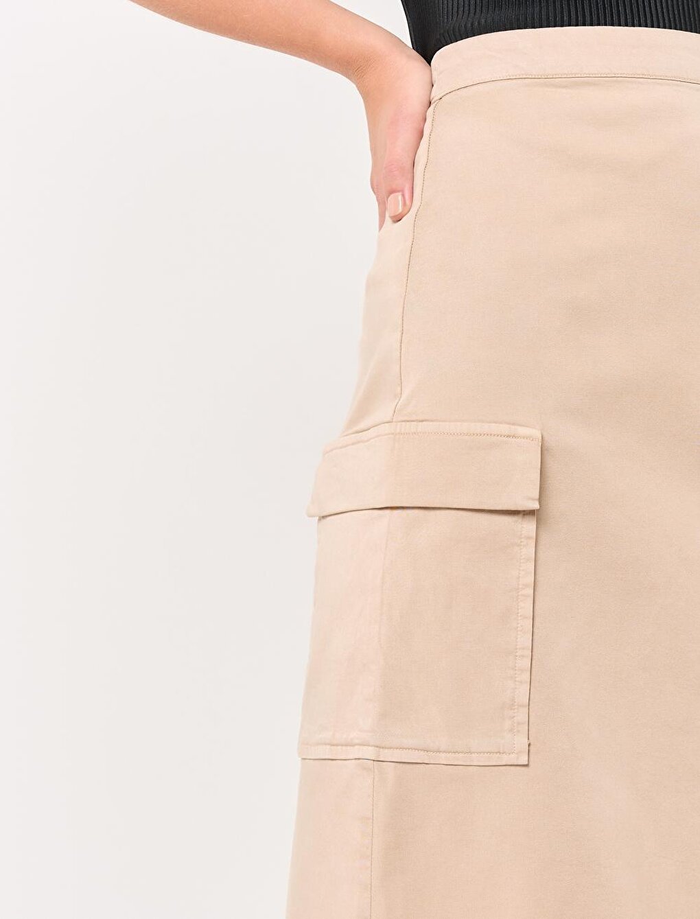 Stone Normal Waist Gabardine Pocket Midi Skirt