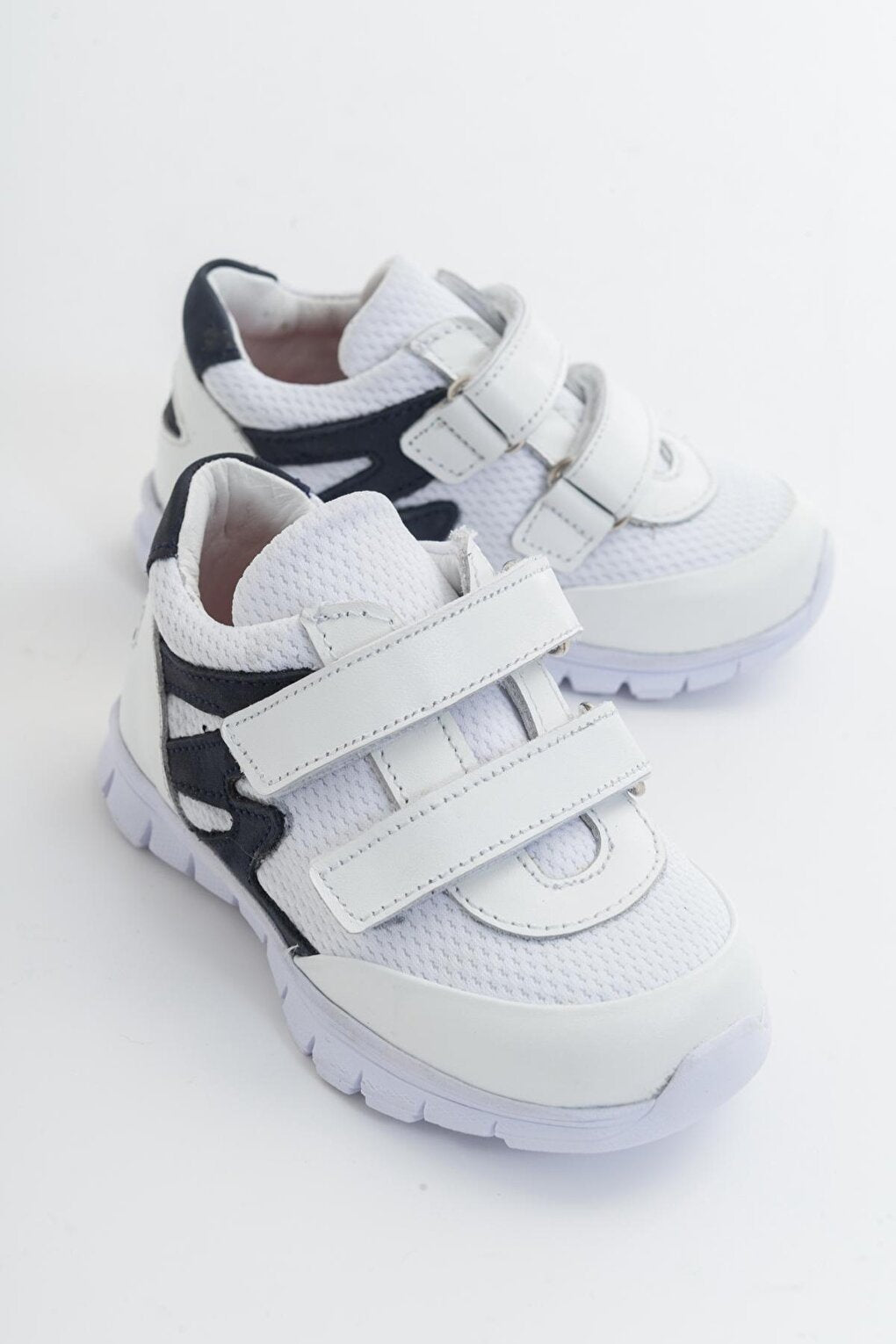 Boy's White Leather healthy Supported Sports Shoes