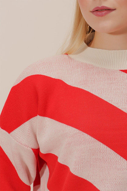 Asymmetrical Striped Crop Knitwear BLOUSE