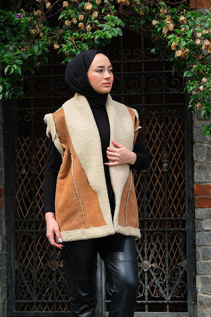 Oversize Furry Nubuck Vest Camel