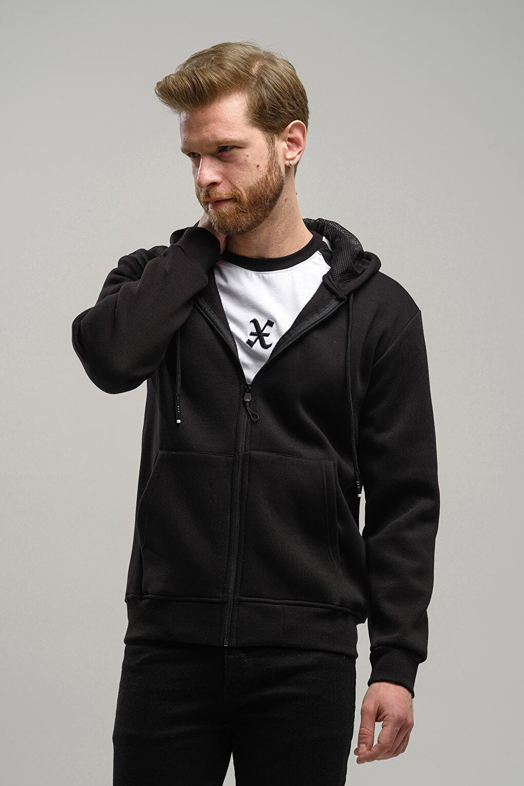 Regnault Three Thread Cotton Hooded Zippered Sweatshirt with Mesh Detail