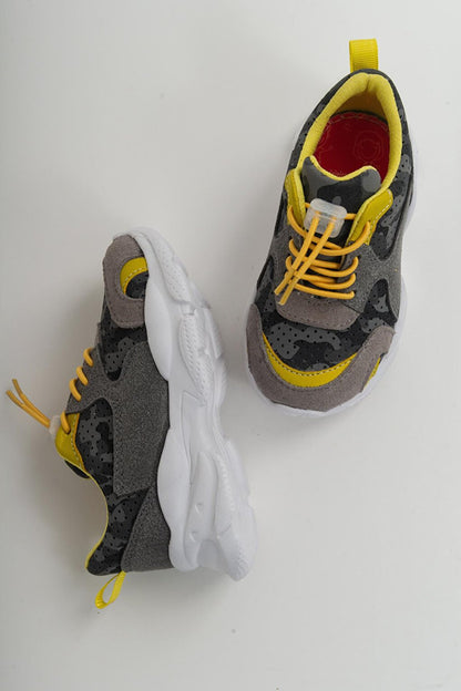 Boy's Gray healthy Supported Sports Shoes