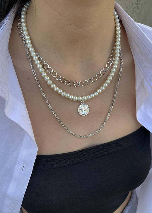 Pearl Medallion Combination Necklace