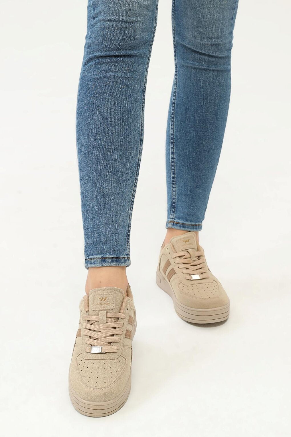 Sandy Sand Single Color Sneaker