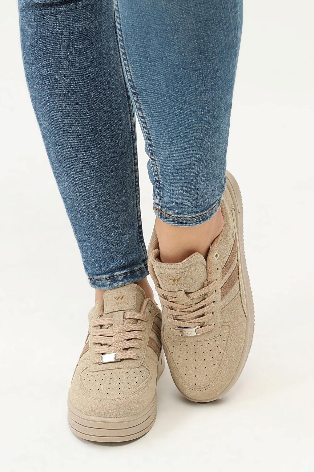 Sandy Sand Single Color Sneaker