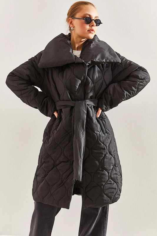 Women's Metal Button Quilted Oversize Puffer Coat