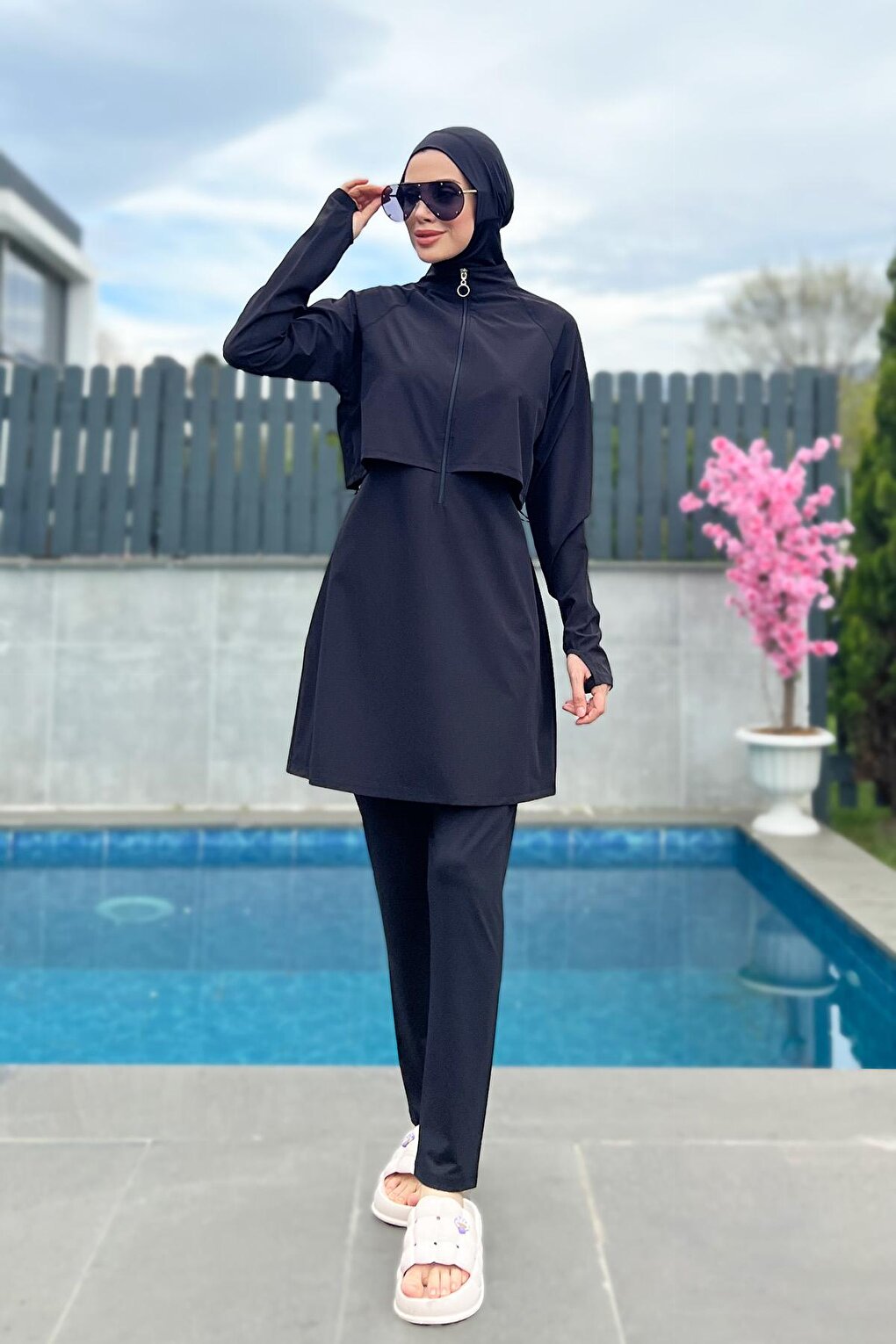 Black Full Covered Swimming Hijab Swimsuit R003 Nurhan