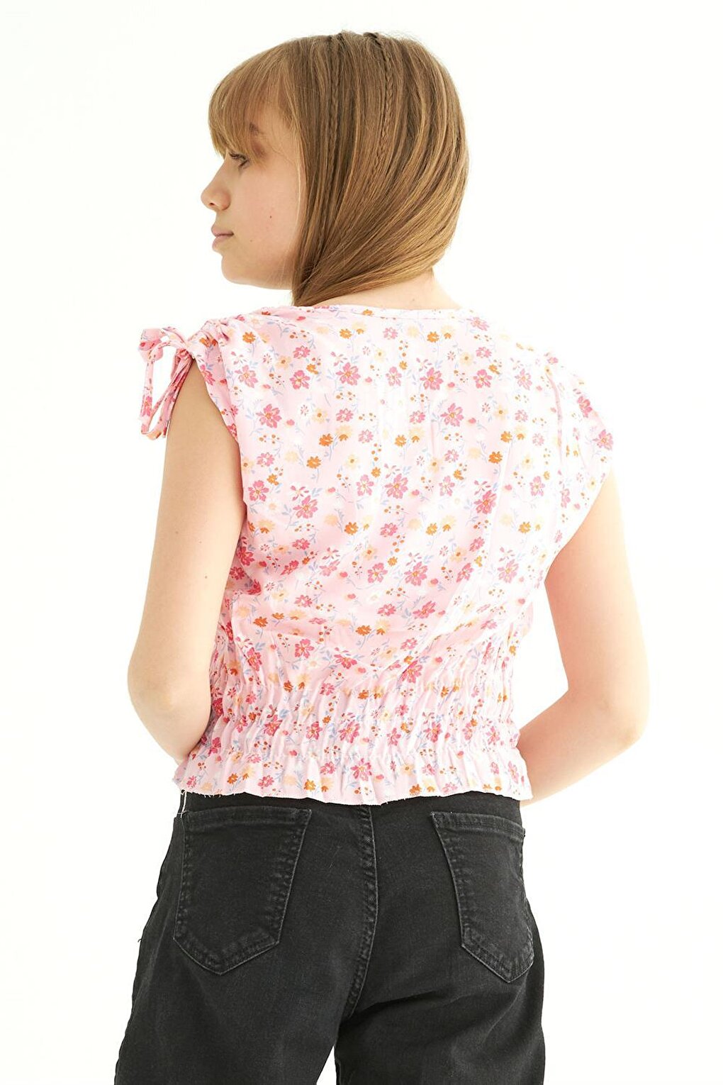 Girl's Pink Colored Floral Patterned Zero Sleeve Blouse