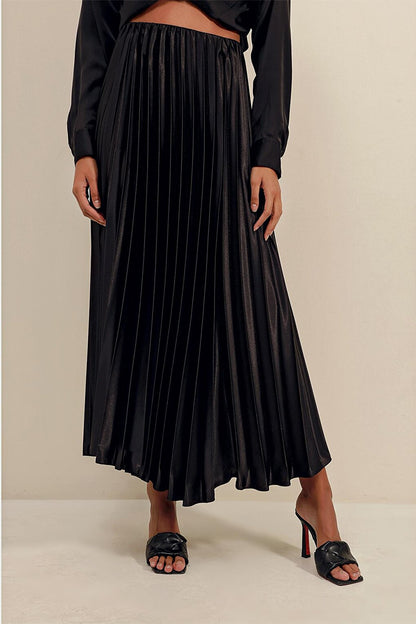 1896 Leather Look Pleated Skirt - Black