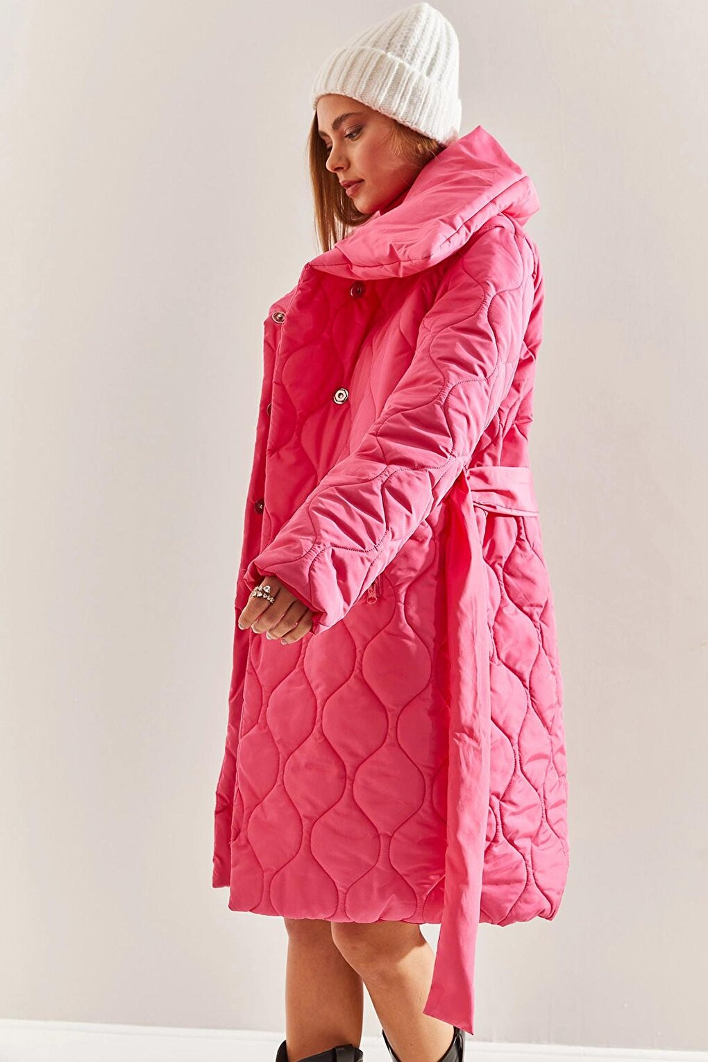 Women's Metal Button Quilted Oversize Puffer Coat