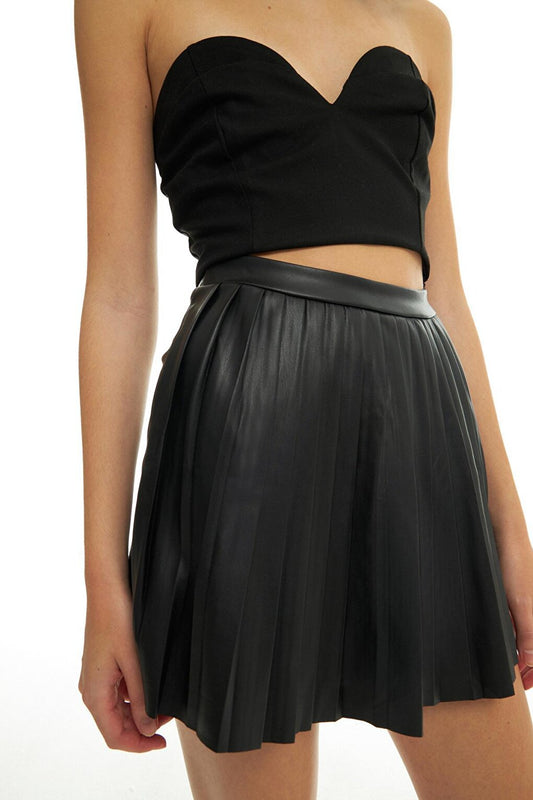 Pleated Leather Shorts Skirt Black