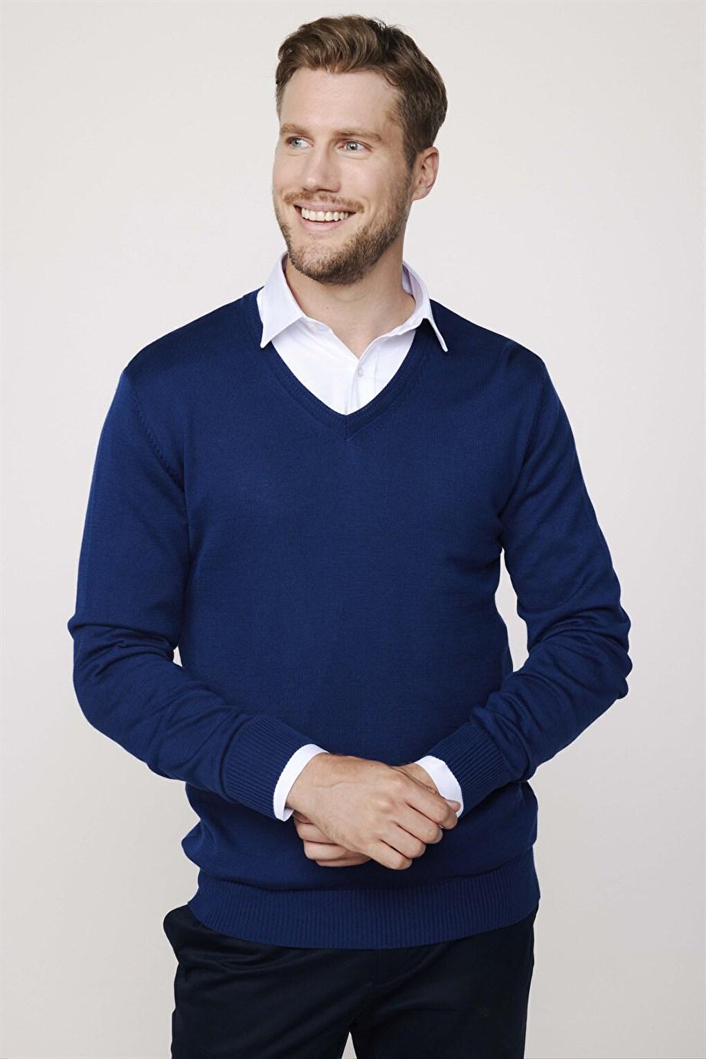 Slim Fit V-Neck Cotton Men's Blue Sweater