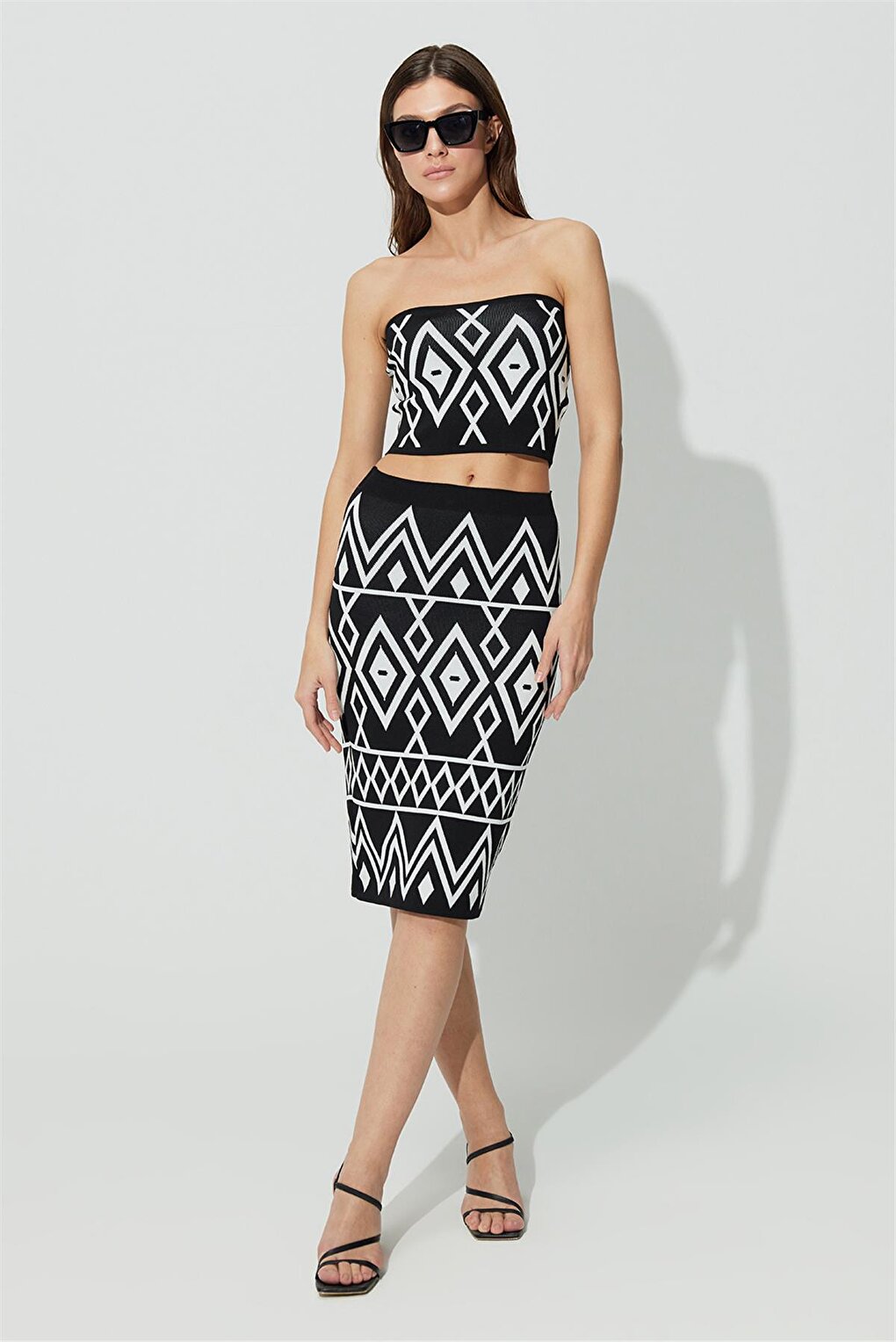 Black Ecru Geometric Patterned Skirt SS23S4659Sİ