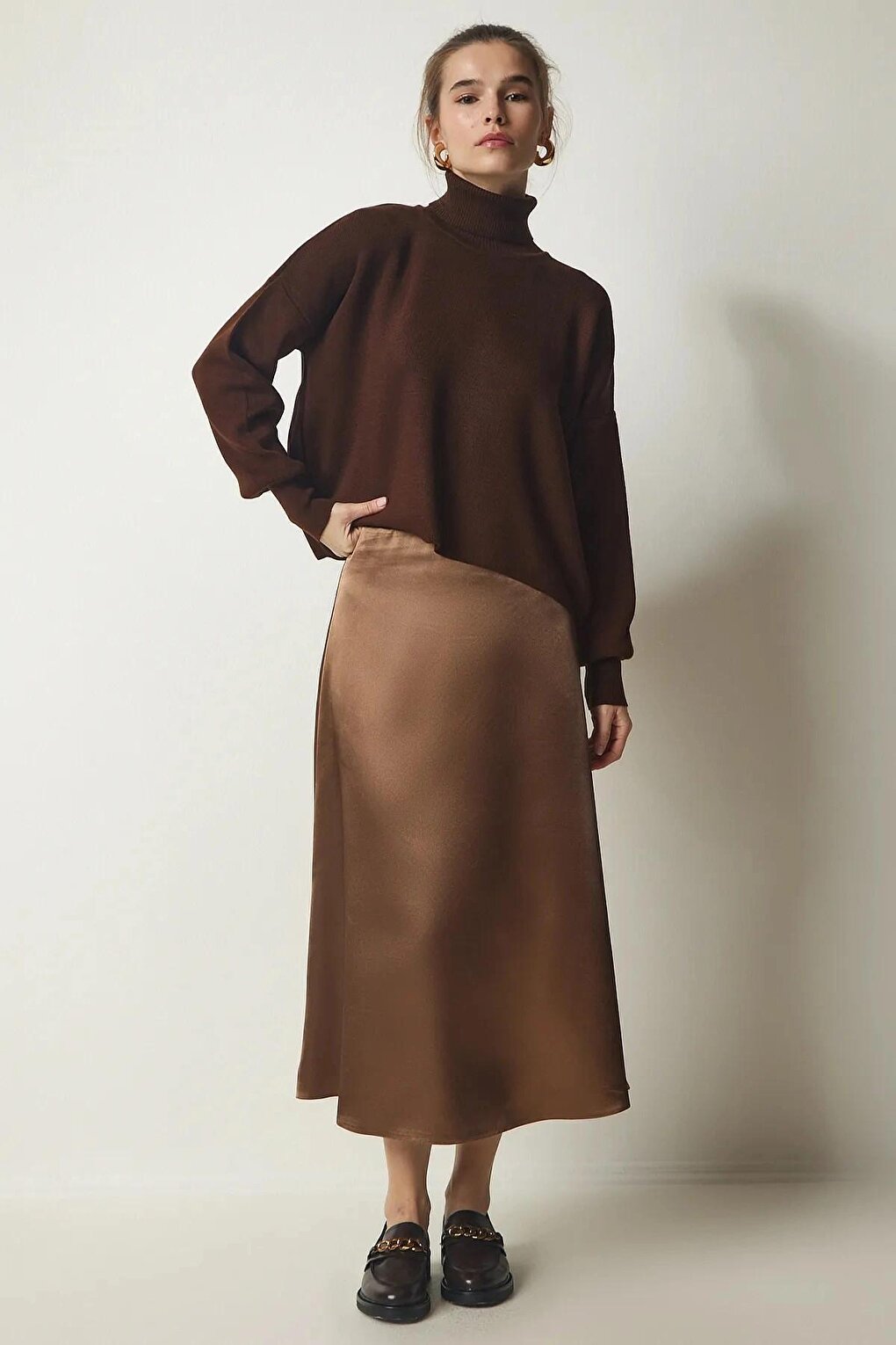 Women's Light Brown Satin Finished Midi Length Skirt with Elastic Waist Hzl23s-bd1101471