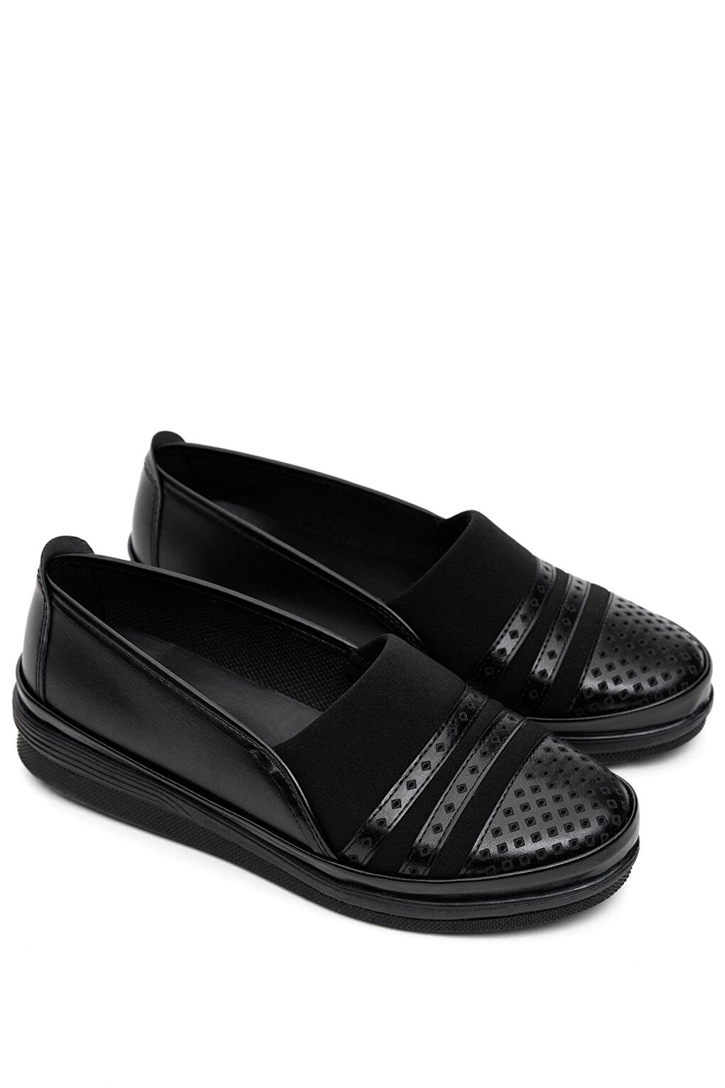 Women's Black Comfortable Mummy Shoes