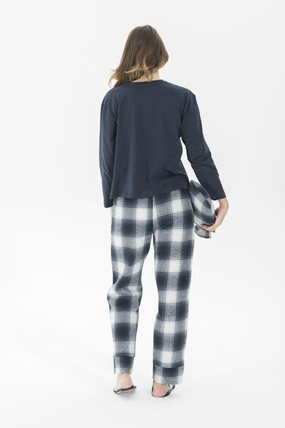 5-Piece Navy Blue Plaid Black Pajama Set with Slippers