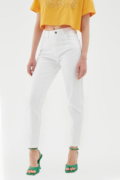 Gabardine Mom Jean White