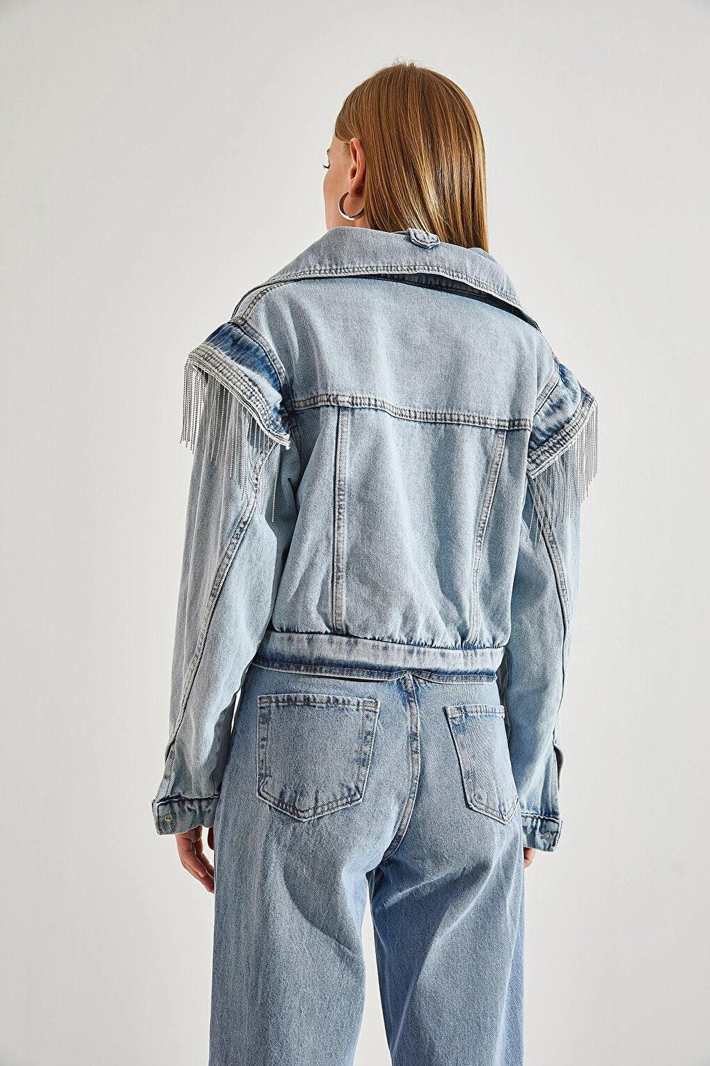 Women's Belt Collar Shoulder Detailed Denim Jacket